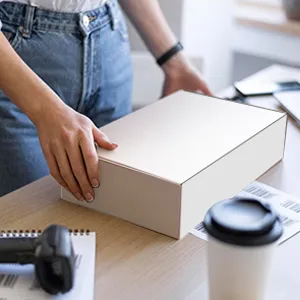 Caixas de envio resistentes e económicas