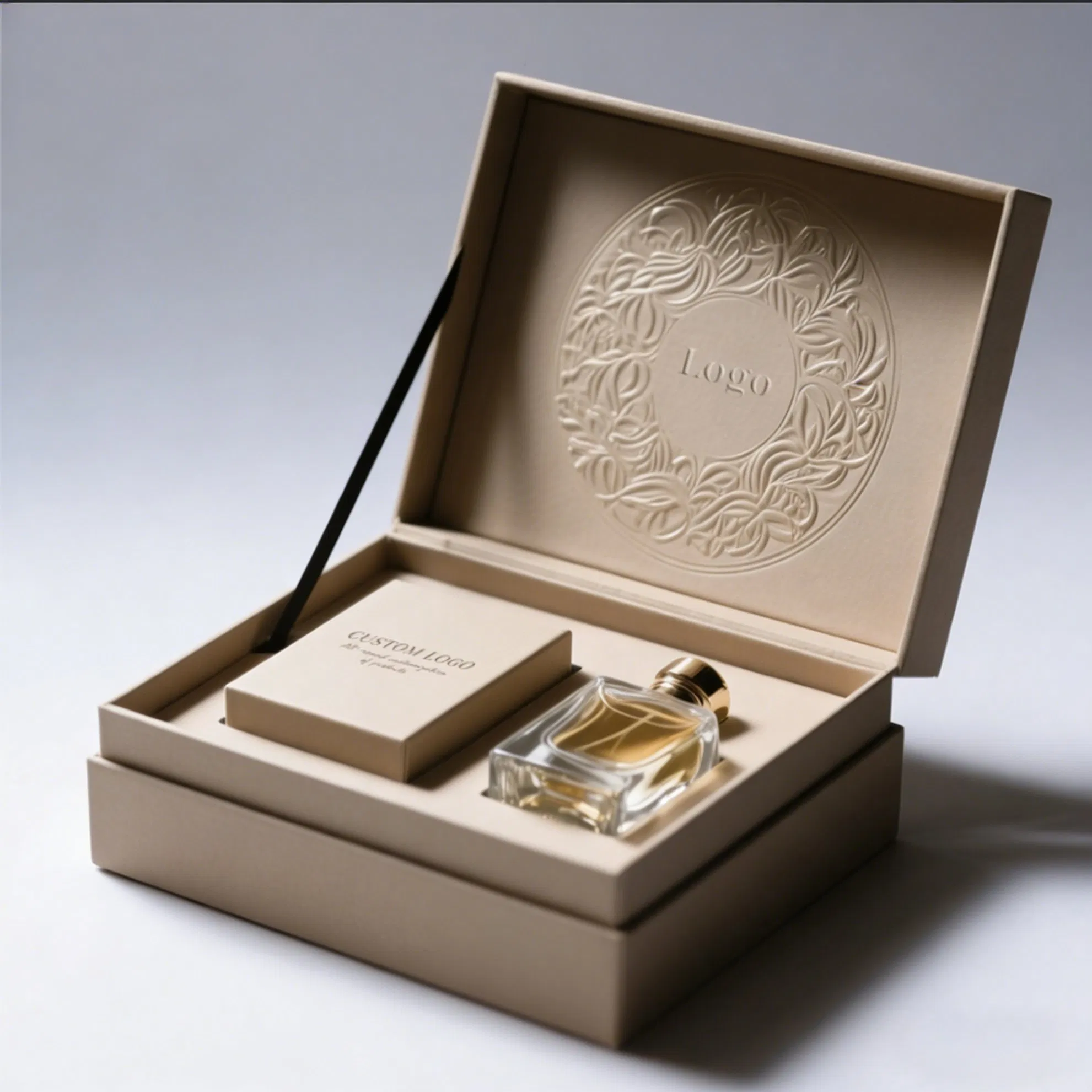 Design de Logo Personalizado Reutilizável Caixa de Papel Rígido Artesanal de Luxo para Cosméticos Estojo de Perfume Caixa de Embalagem para Joias com Fecho Magnético