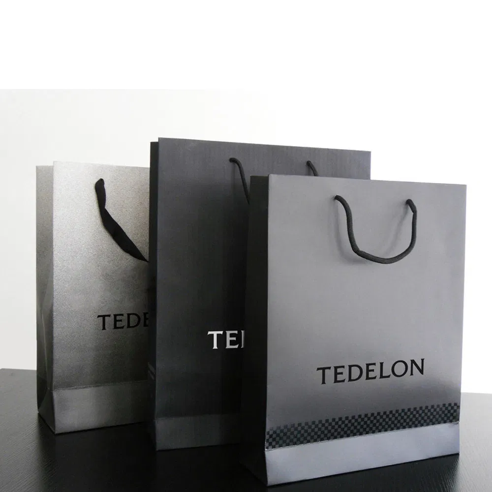 Saco de papel kraft para embalagem de presentes de moda personalizada de luxo