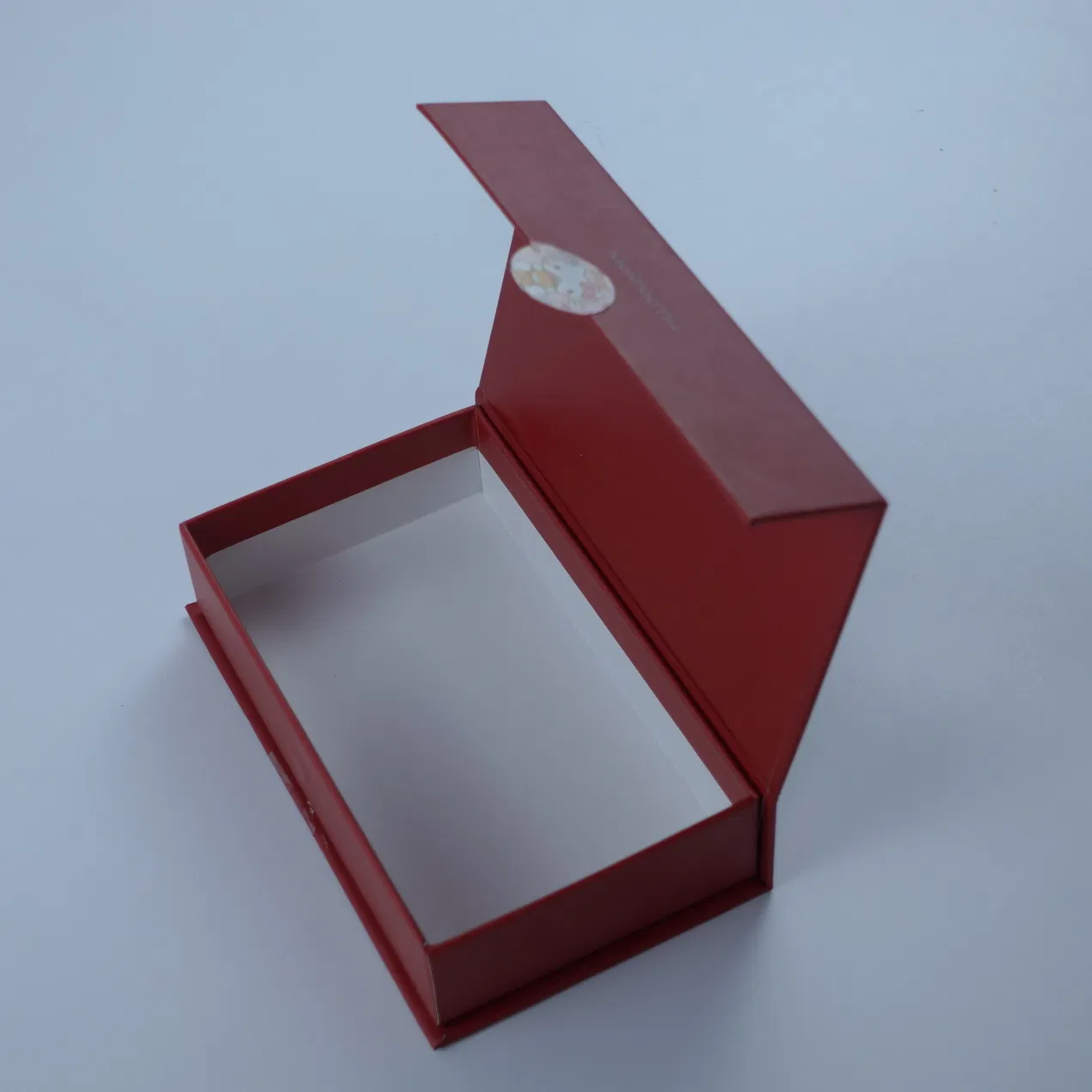 Fabricante de Embalagem de Caixa Magnética de Papel Rígido em Forma de Livro por Atacado para Marcas de Luxo Produtos Premium Globais