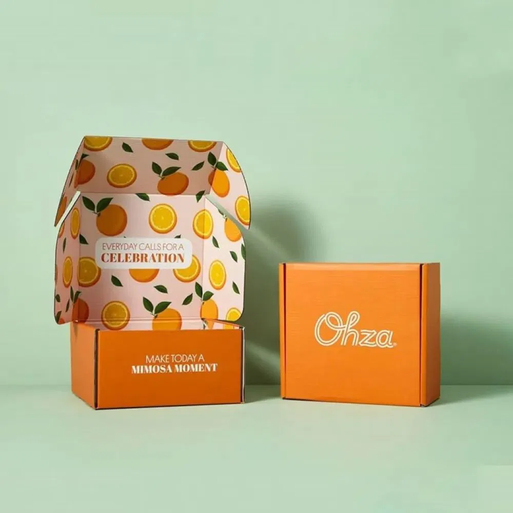 Caixa de papelão postal corrugado para envio com logotipo