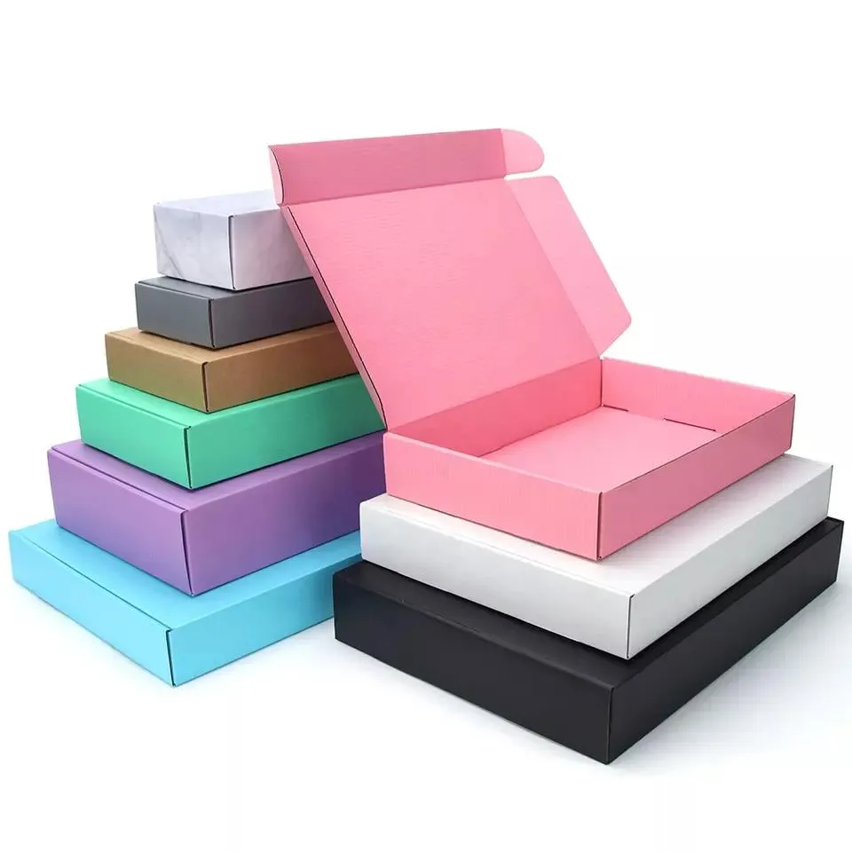 Caixa de Envio Kraft Tuck Top Gratuita para Embalagem de Roupas Caixa de Papelão Corrugado para Envio Postal Caixa de Envio com Zíper Fita Adesiva Fita de Rasgar