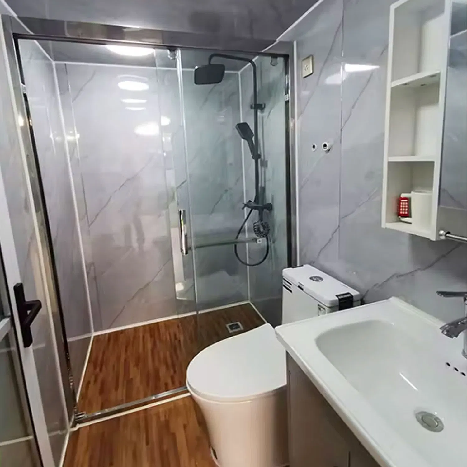 مكتب حاوية مسبقة الصنع 20FT بميزات حديثة معيارية