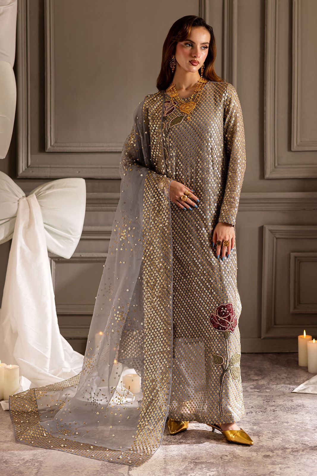 Women Dress Detail 4