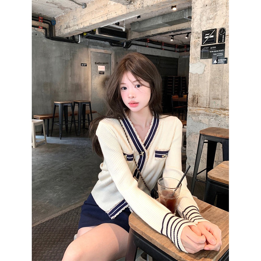 Knitwear Cardigan Plus Size Women Clothing Wholesale Shirt Sweater Apparel Stock Custom Korean Style Clothing Manufacturers AY06