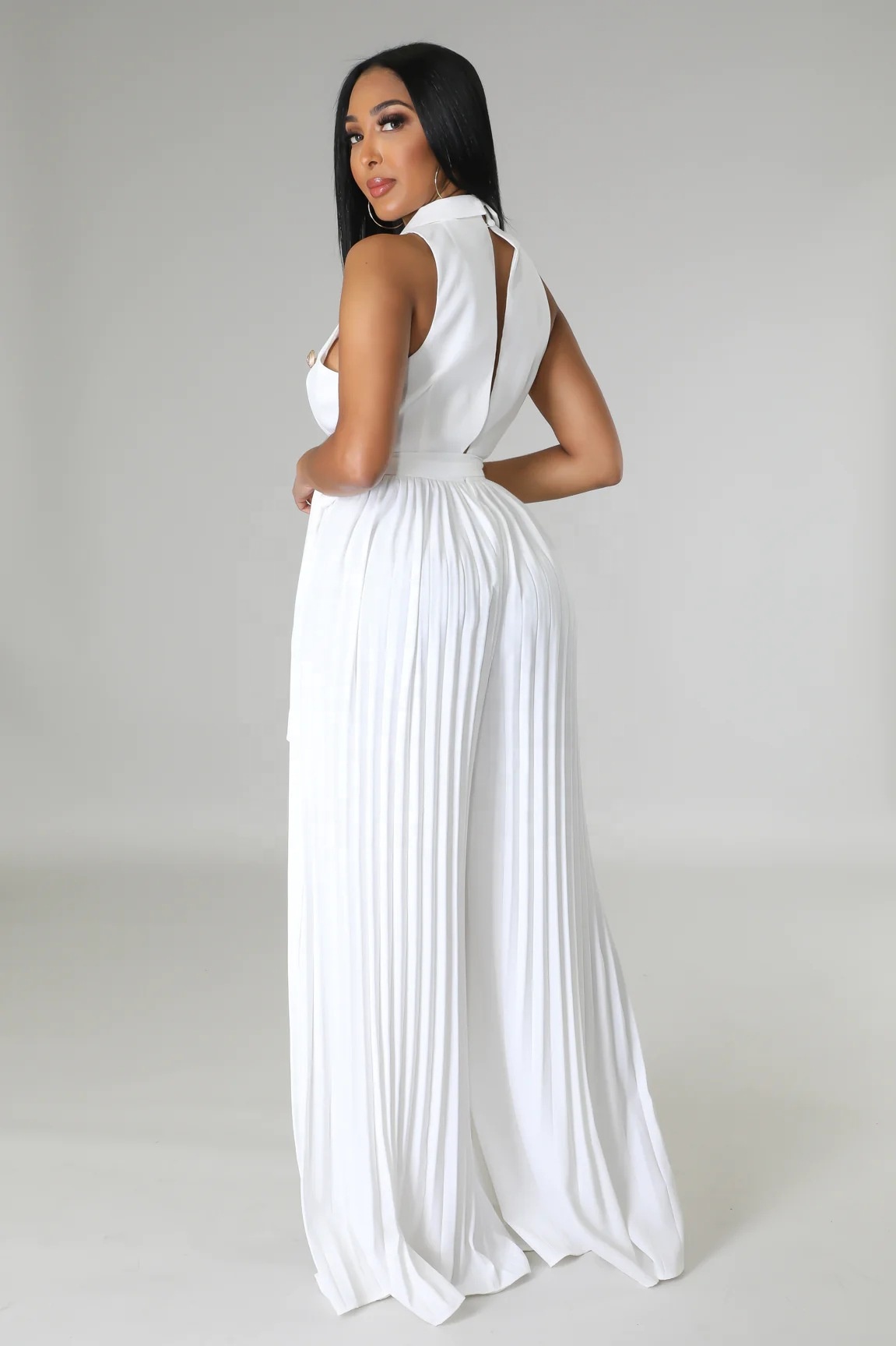 European Fashion Sexy Spring/Summer V-neck Sleeveless Backless Loose Polyester/Cotton Elegant Streetwear Pleated Wide-leg