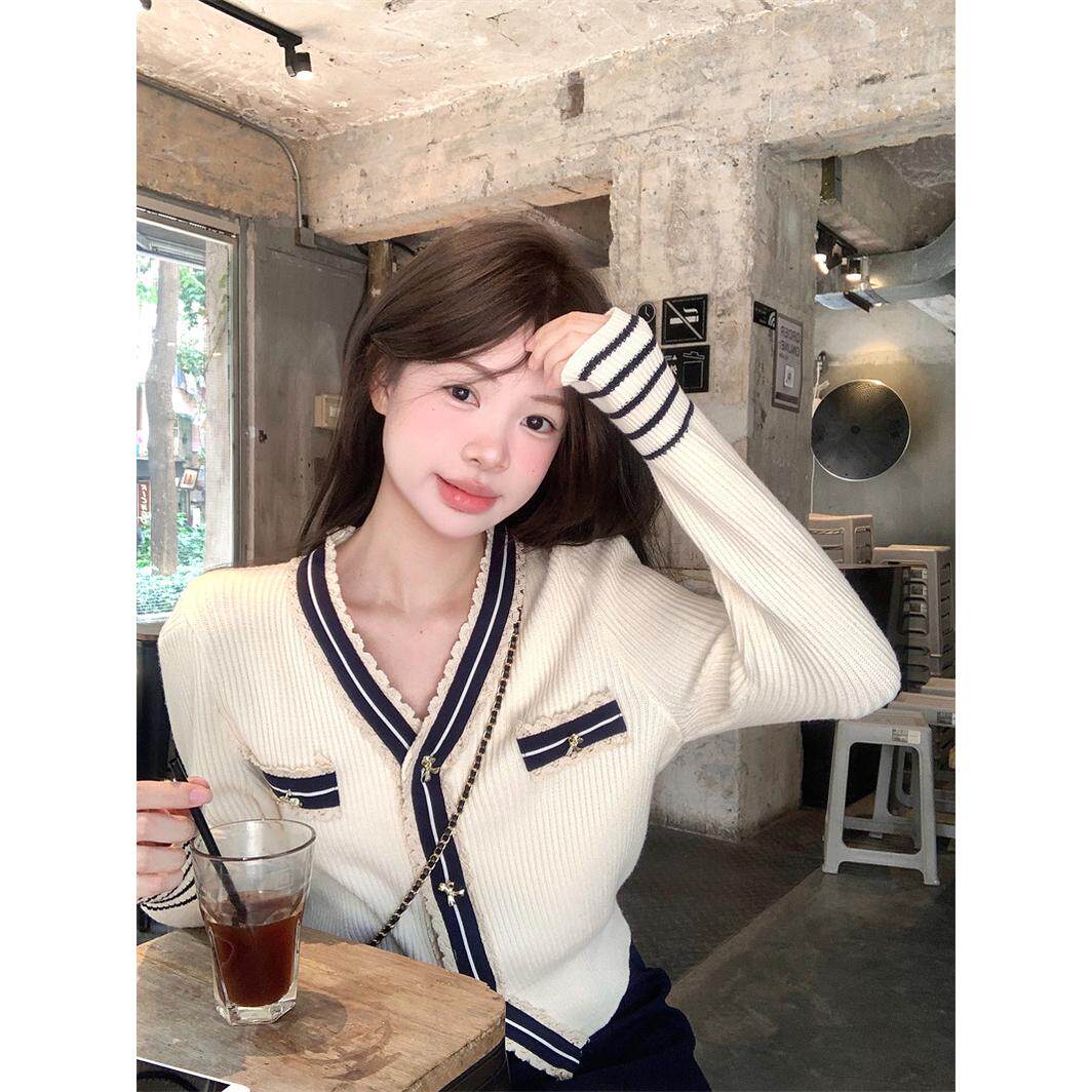 Knitwear Cardigan Plus Size Women Clothing Wholesale Shirt Sweater Apparel Stock Custom Korean Style Clothing Manufacturers AY06
