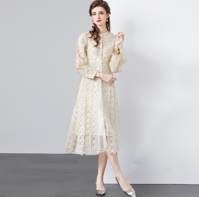 2023 Women's Spring New Embroidered Perspective Mesh Waist Closing Heavy Industry Dress
