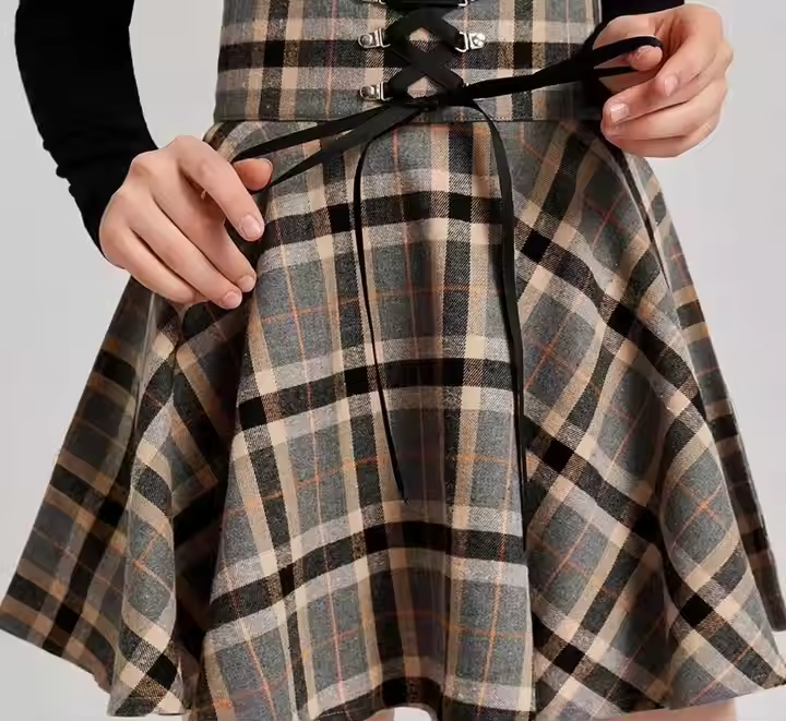 High Quality Custom Women's Vintage Punk A-line Skirt Fashion High Waist Breathable Pleated Skirt