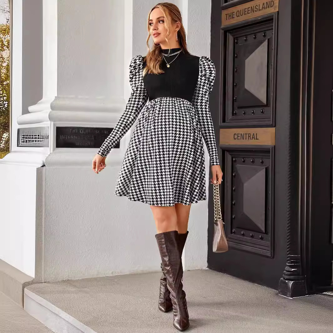 Autumn Knitted Cotton Dress for Pregnant Women Elongated Style with Ruffled Check Pattern Anti-Static Maternity Clothing