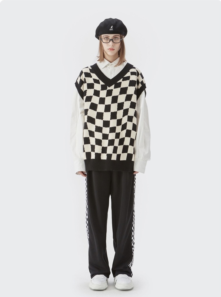 Sweater Showcase 5