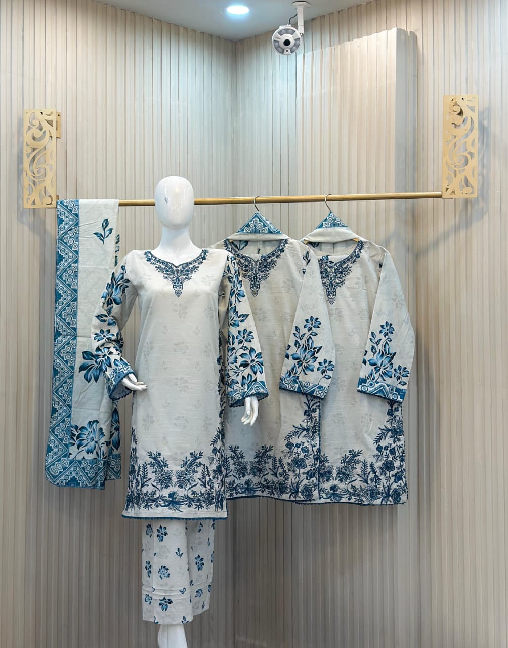 Ssumaira`s Luxury Formal Collection Pakistan and Indian Shalwar Kameez Suits on Chiffon Fabric Formal Wears