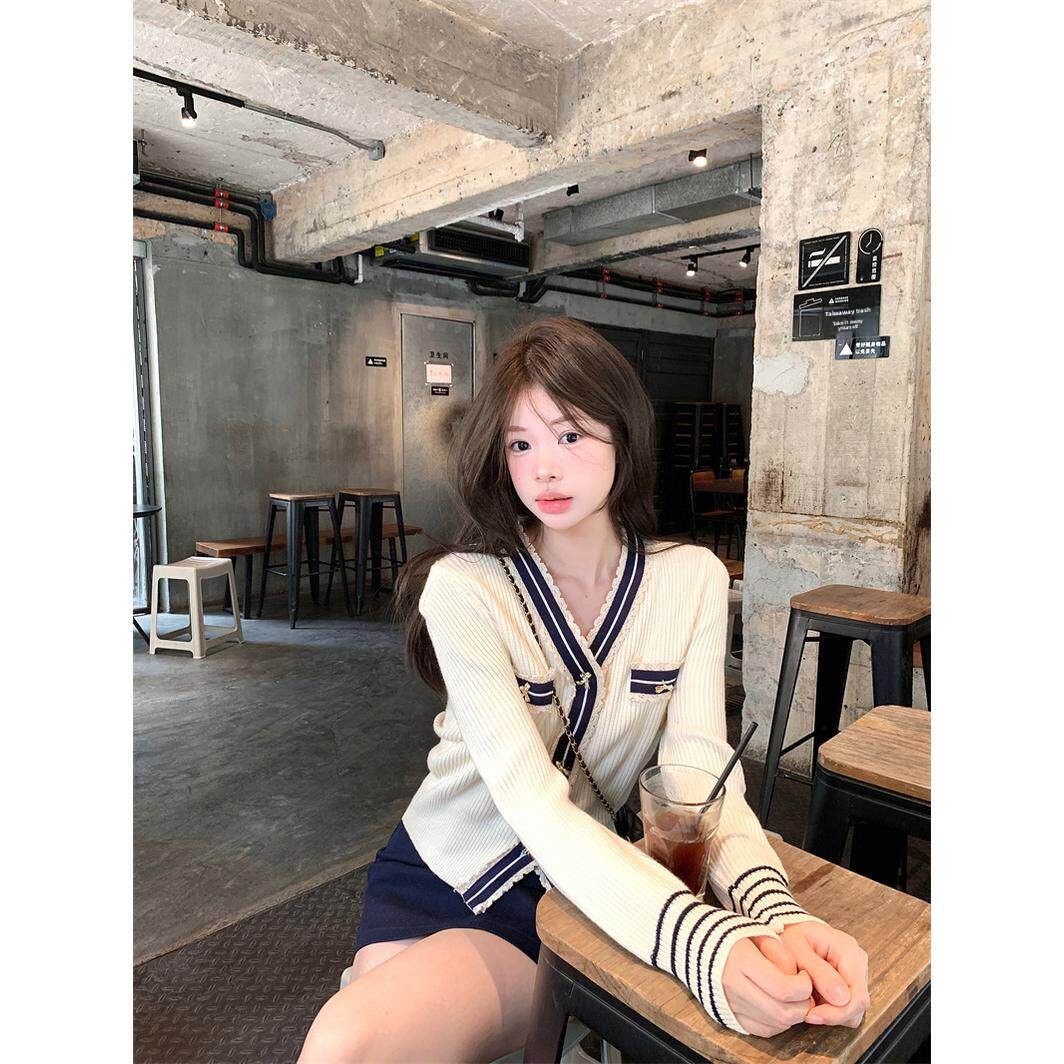 Knitwear Cardigan Plus Size Women Clothing Wholesale Shirt Sweater Apparel Stock Custom Korean Style Clothing Manufacturers AY06
