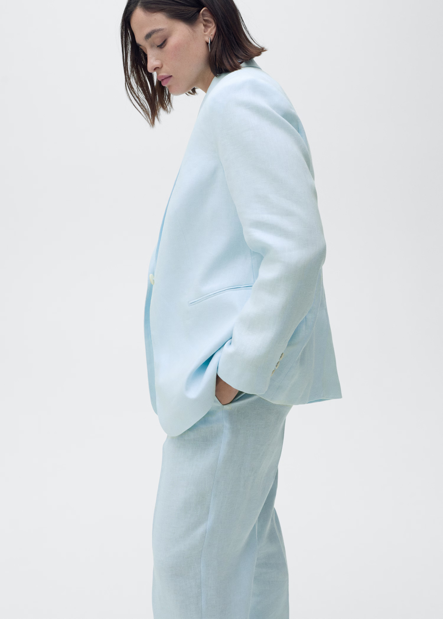 Elegant Office Woman's Blazer Slim Fit Long Sleeve Professional Work Wear Jacket for Daily Business Meetings