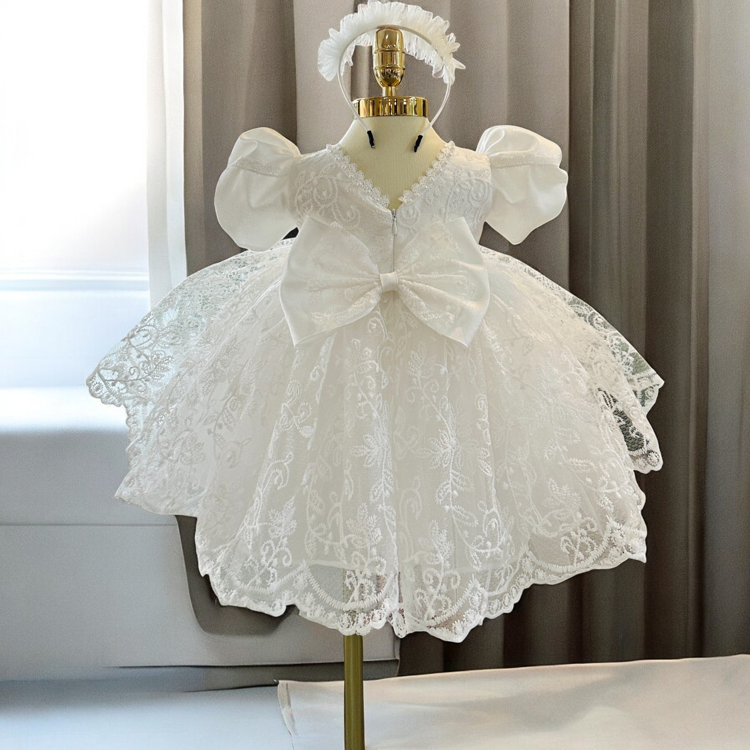 Princess Small Size Comfortable Bow Silk Dress OEM ODM Baby Girl's Party Age Group Clothes Chiffon Lace Decoration for Children