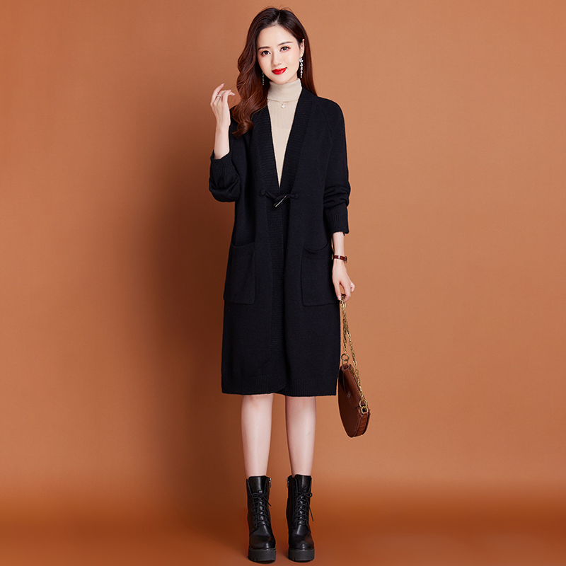 Long Style Knitted Outerwear with V-Neck Collar Knitted Sweater. Knitwear Fashion Clothes Wholesale Fashion Wear Women′ S Clothing Fashion Knitwea