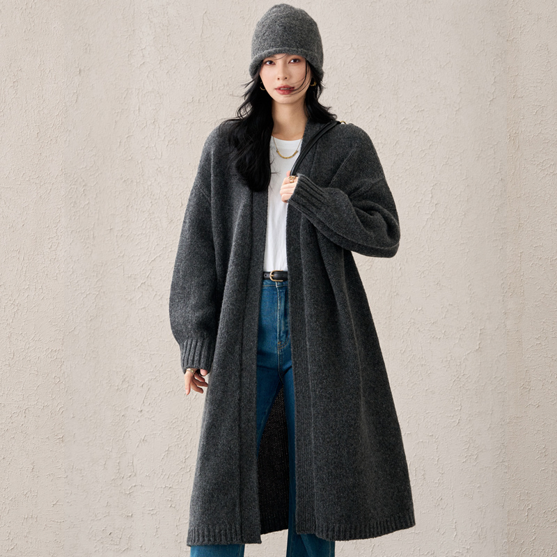 Long Style Pure Wool Knitted Outerwear with Round-Neck Collar Knitted Sweater. Knitwear Fashion Clothes Wholesale Fashion Wear Women′s Clothing Fashion kN
