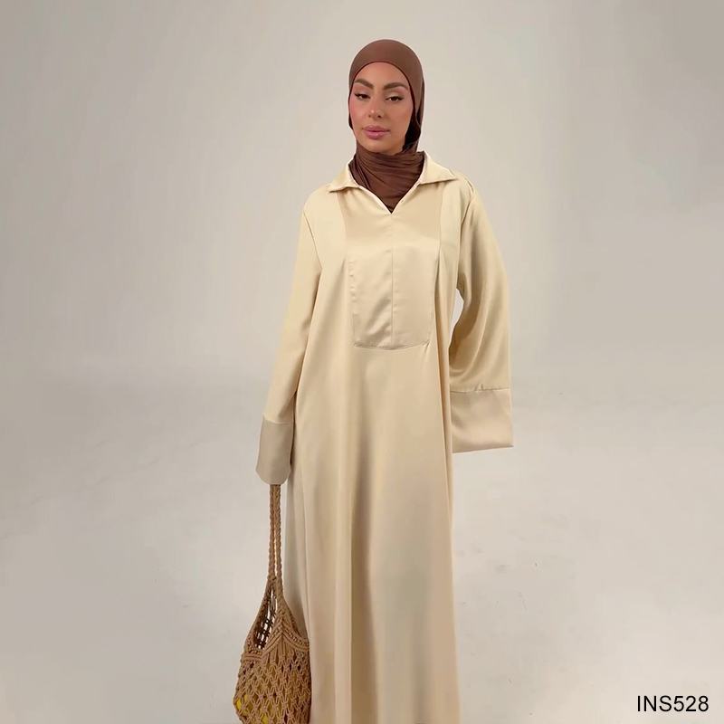 Elegant Women's Solid Color Abaya with Polo Collar for Modest Fashion