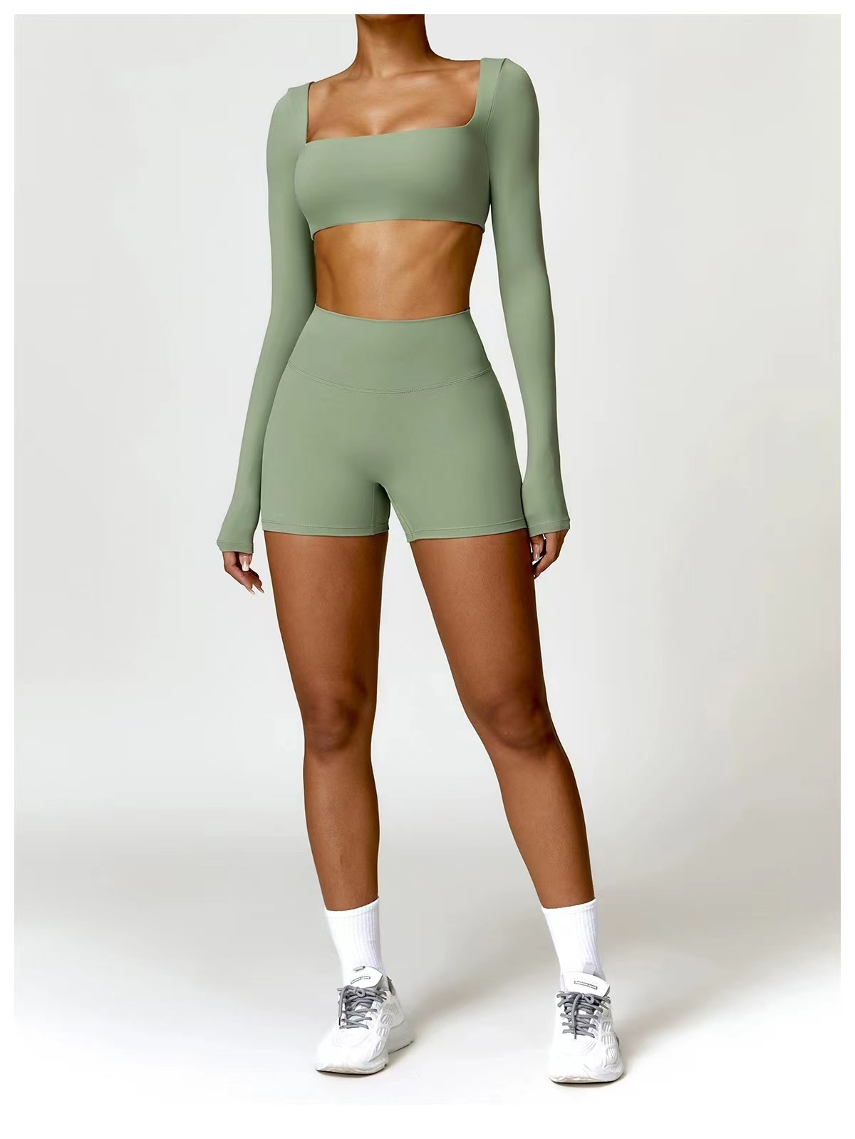Activewear product detail 4