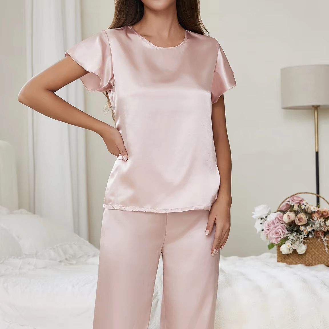 Satin Polyester Women Pajamas Women's New Style 2 Pcs Set Pajamas Silk Feeling Soft Sleeping Wear Women's Lingerie Pajamas