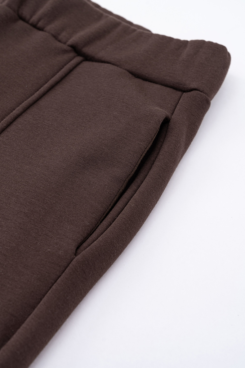 Trousers Details Image 3