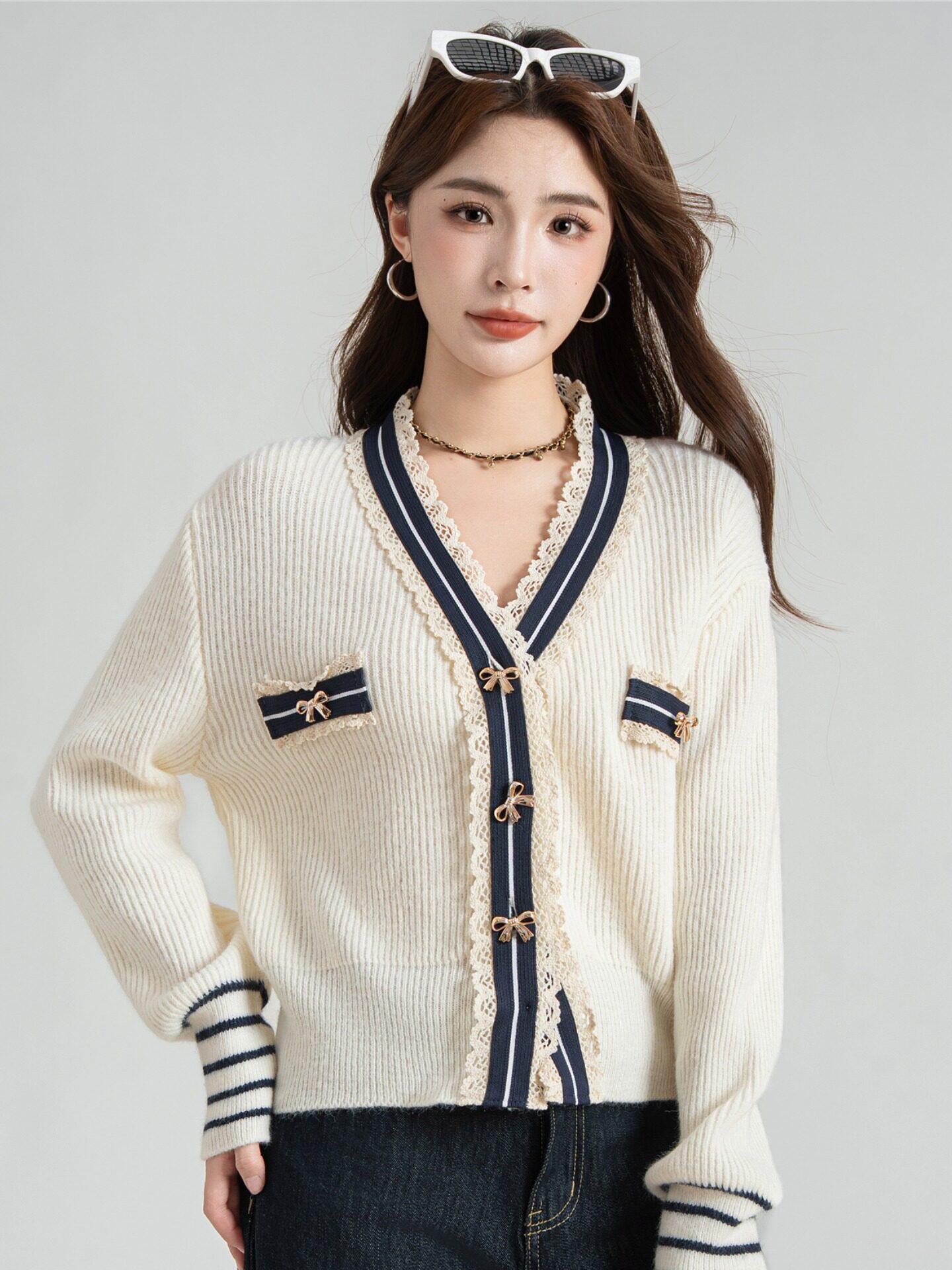 Knitwear Cardigan Plus Size Women Clothing Wholesale Shirt Sweater Apparel Stock Custom Korean Style Clothing Manufacturers AY06
