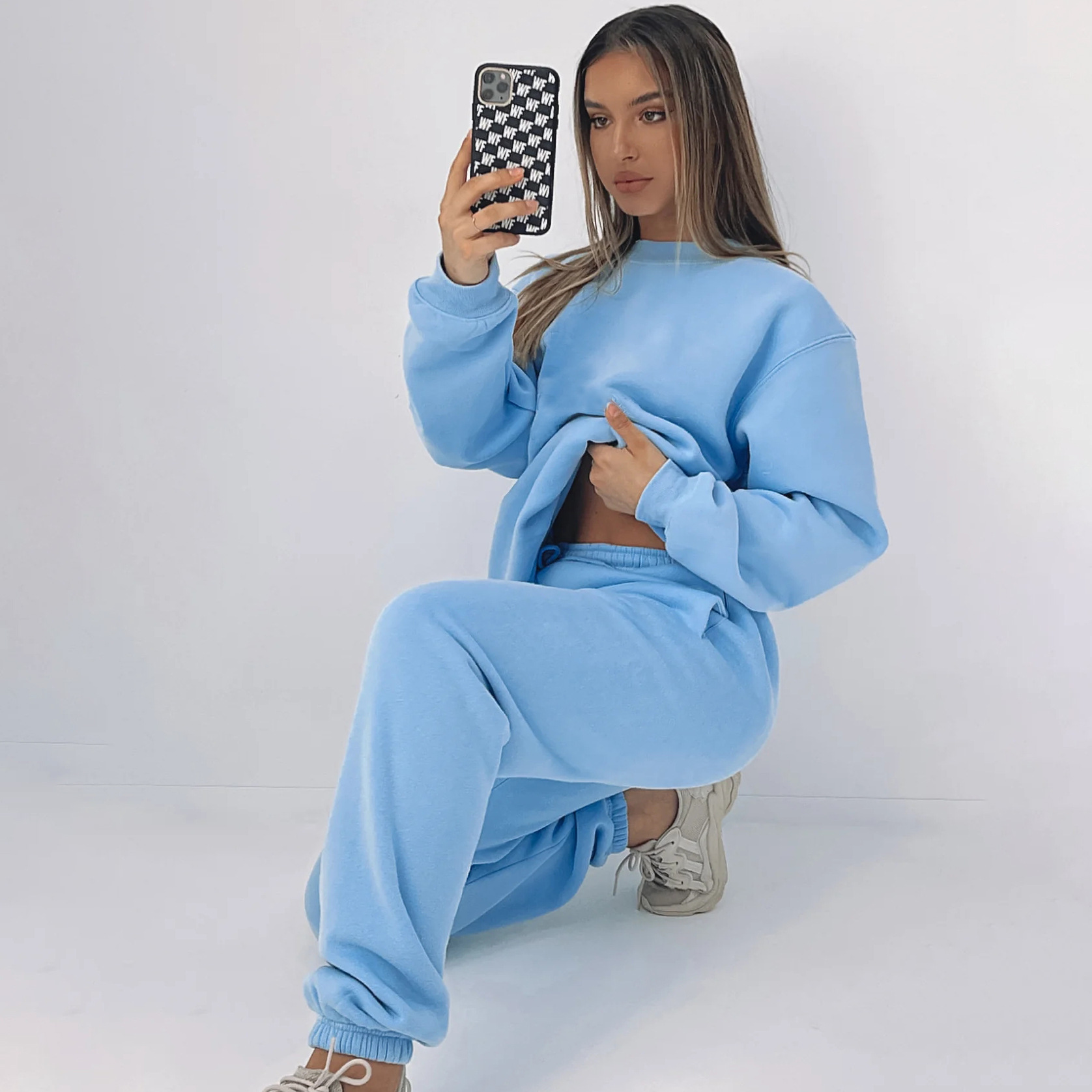 Model Feature 2