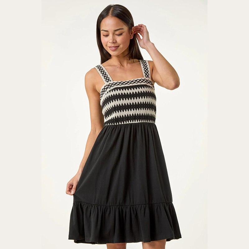 2025 Summer Women's Casual Ribbed Knit Sleeveless Tank Dress Simple Fashion Petite Crochet Trim Strap Natural Sexy Sweater Dress
