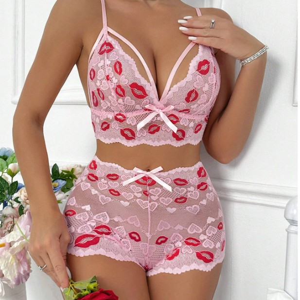 Wholesale Women's DeepV Neck Sexy Lace Mesh Lingerie Set Red Lip Embroidered Strap Two Piece Set Sleepwear