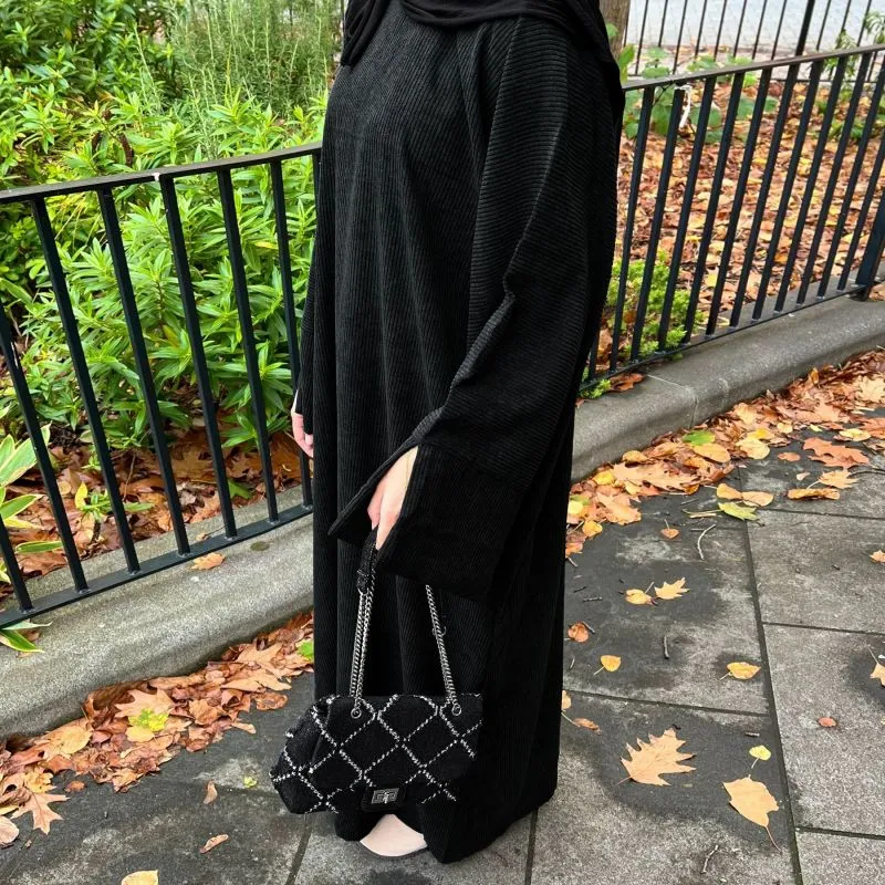 Muslim Women Dress Details
