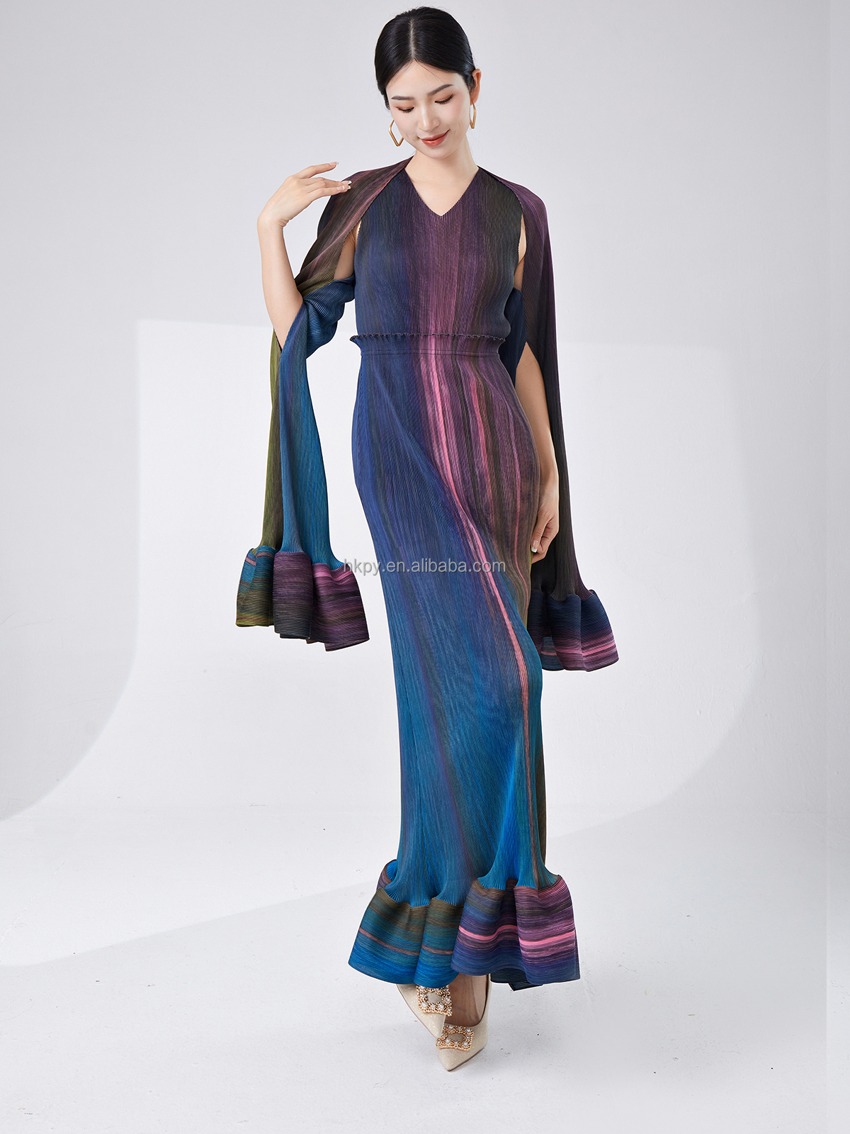 Model wear 10