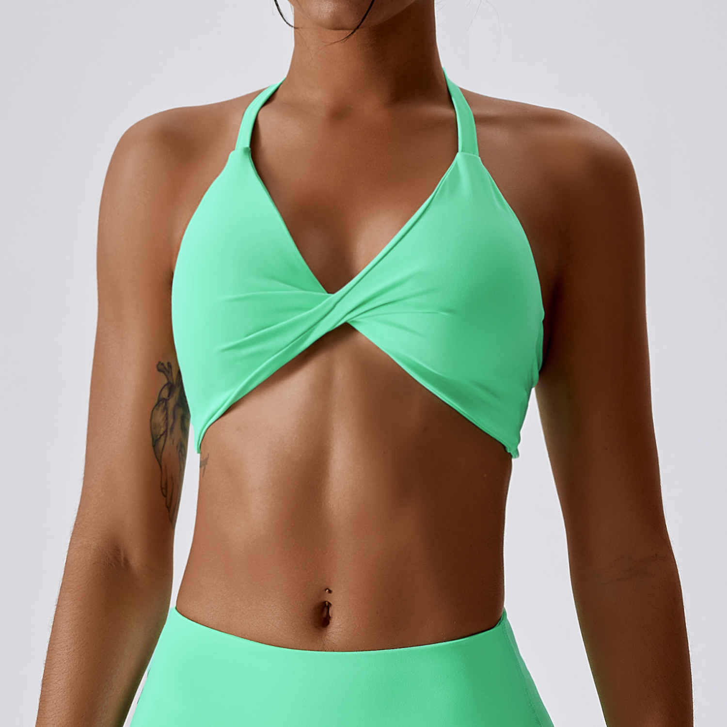 Wholesale Athletic Clothing Ladies Gym Fitness Sports Workout Yoga Clothes Suit Activewear Seamless Women Active Wear Yoga Set