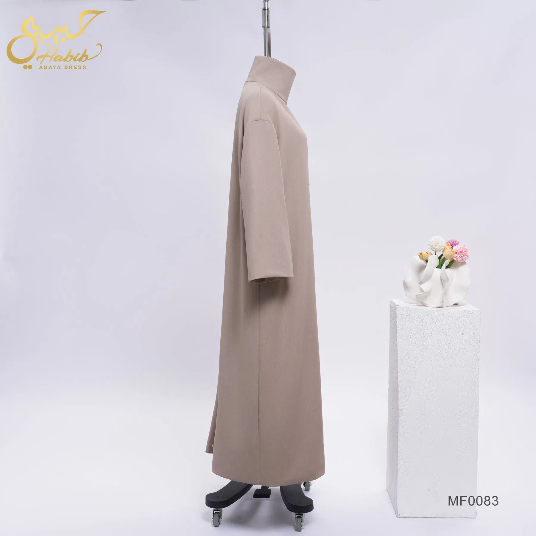 High-Quality Long Coats: Trendy Abayas From Turkey for Modest Fashion