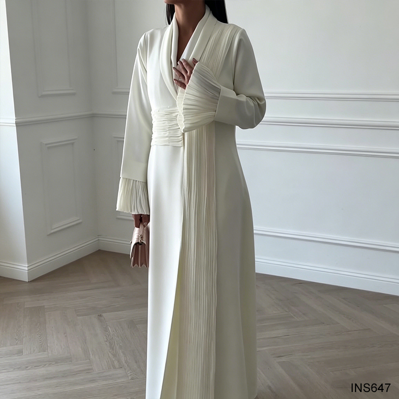 Elegant Cream White Pleated Abaya Kimono for Modest Fashion