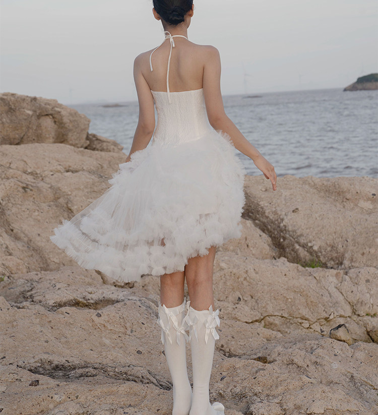 Sleeveless Sweet Halter Style
