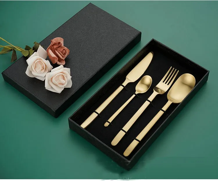 Cutlery Set Detail 1