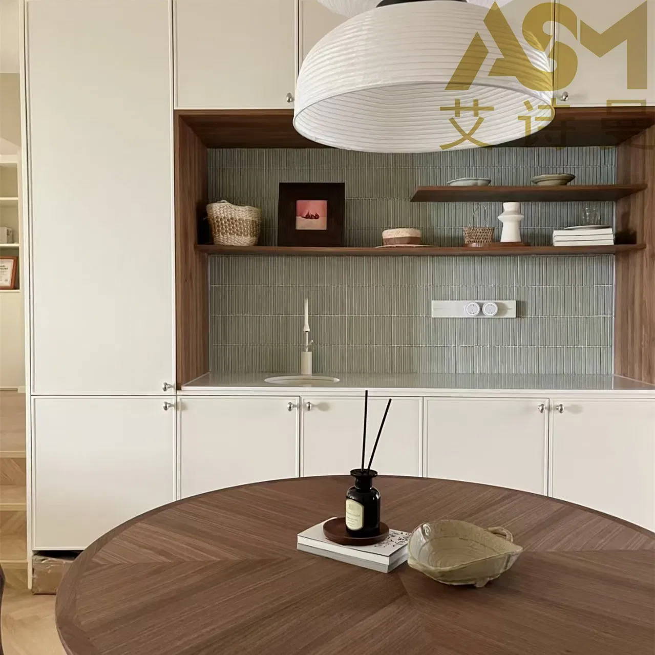 High Quality Hotel Furniture Solutions Custom Design and Solid Wood Manufacturing for Luxury Villa and Bedrooms