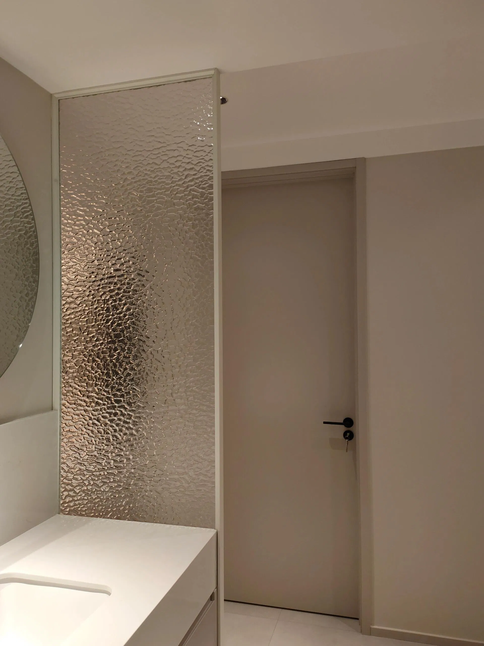 High-Quality Fixed Partition System for Versatile Office Environments