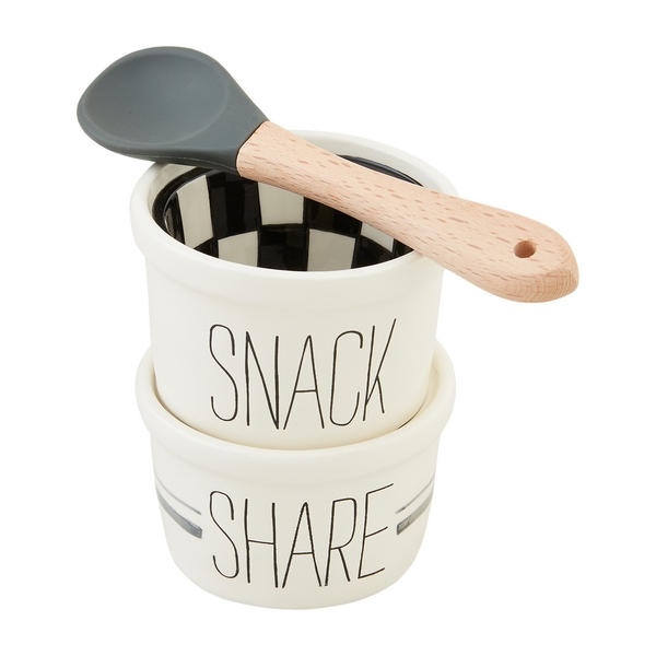 Elegant Wooden and Silicone Spoon Bowl for Snack Sharing