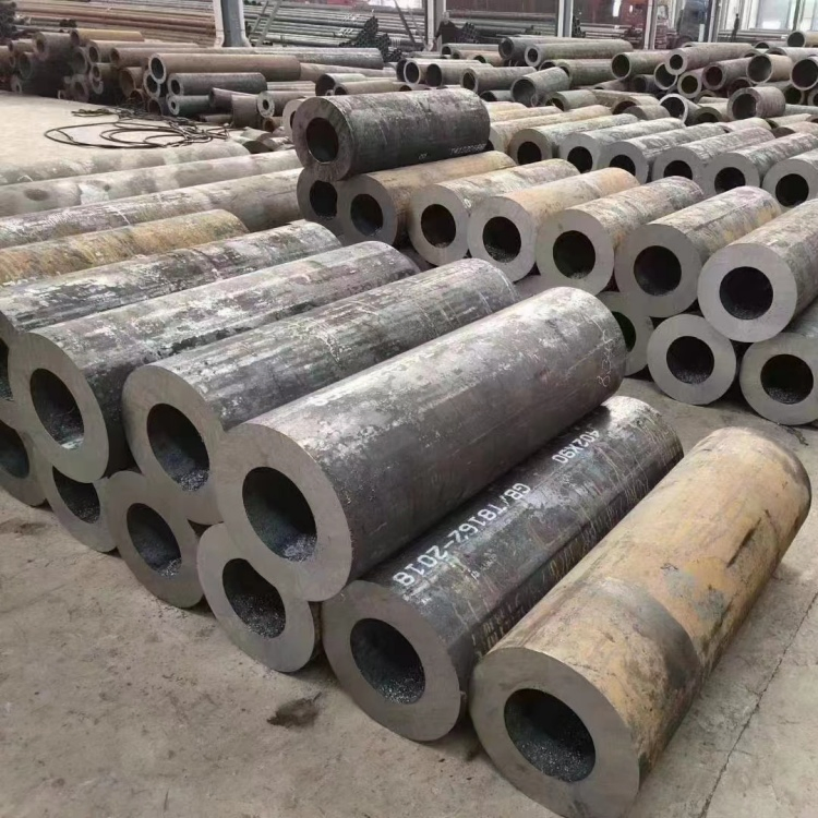 High Pressure Boiler Tube, Customized Color, Durable Steel Pipe Solution