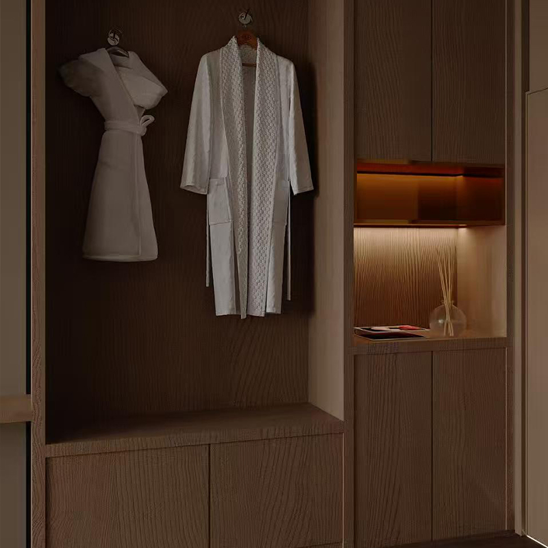 High Quality Solutions Custom Design Solid Wood Manufacturing Hotel Bedroom Furniture