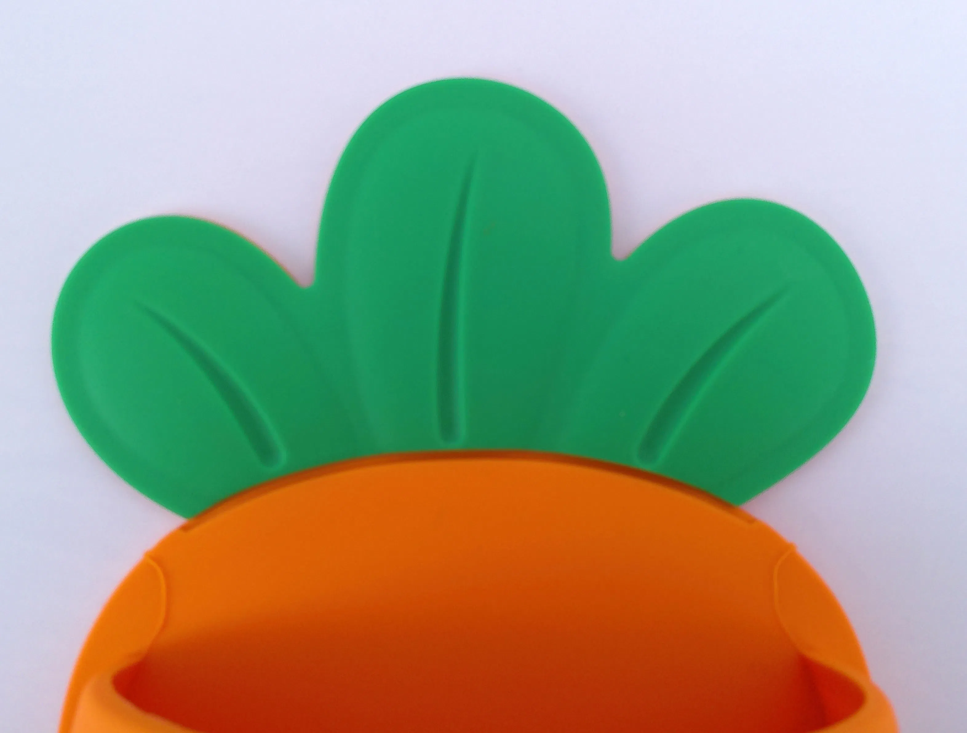 Silicone Bath Organizer &amp; Bathroom Storage Box-Carrot-Shaped
