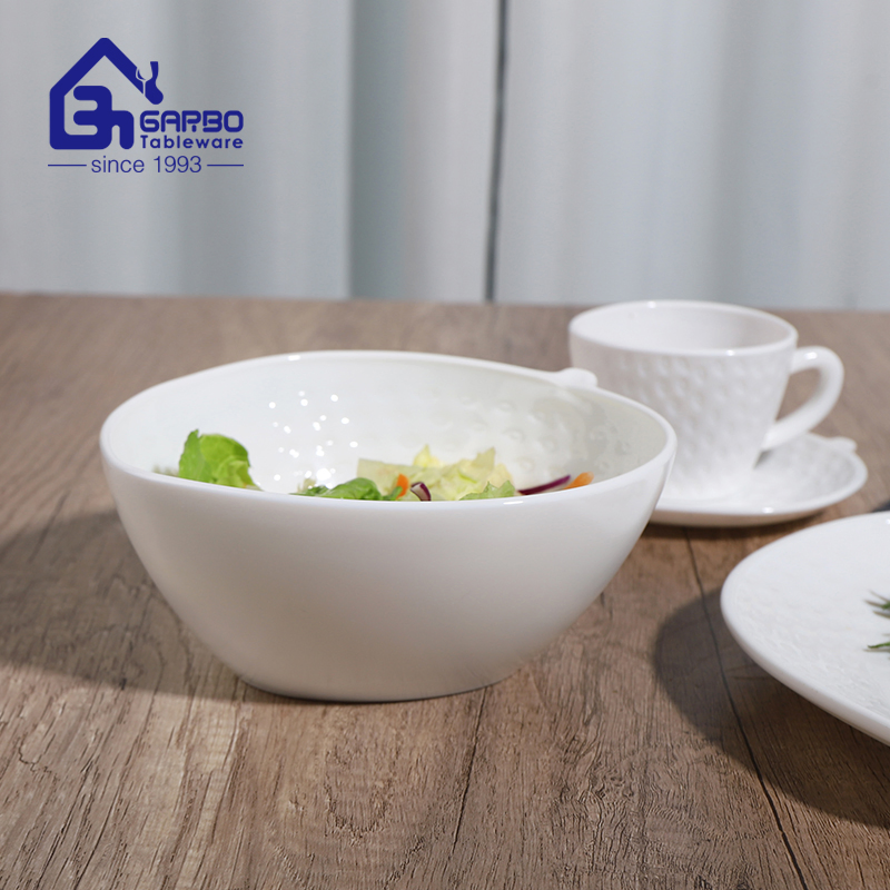 Clean Plain White Opal Glass Food Serving Dishes and Plates Tableware Strawberry Shaped Dinner Set Opal Glassware