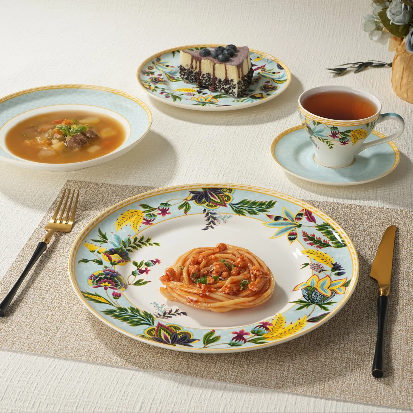 20-Piece Modern New Bone China Porcelain Dinnerware Plate Tableware Ceramic Dinner Set