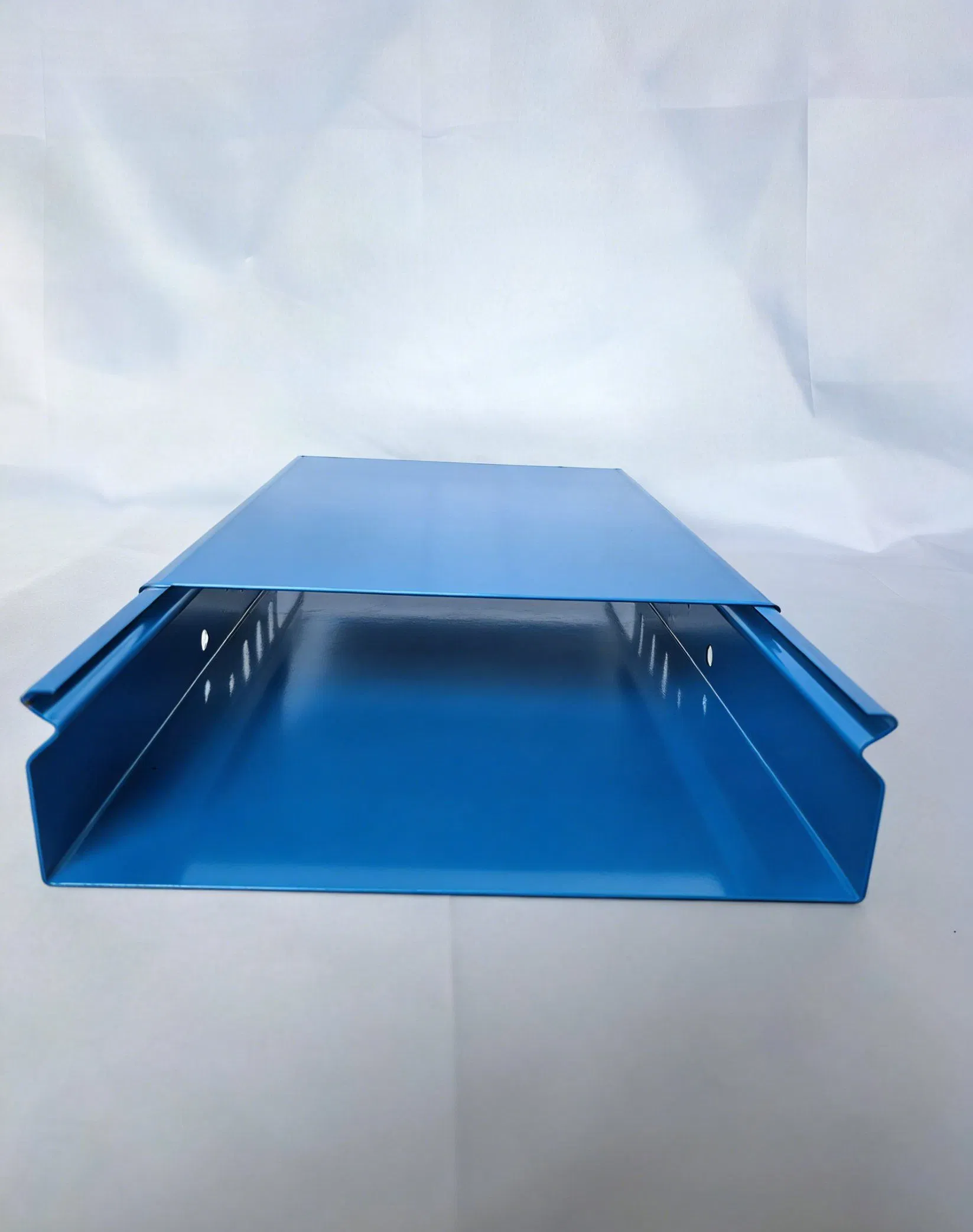 Durable Steel Pallet Cable Tray for Commercial Wiring Solutions