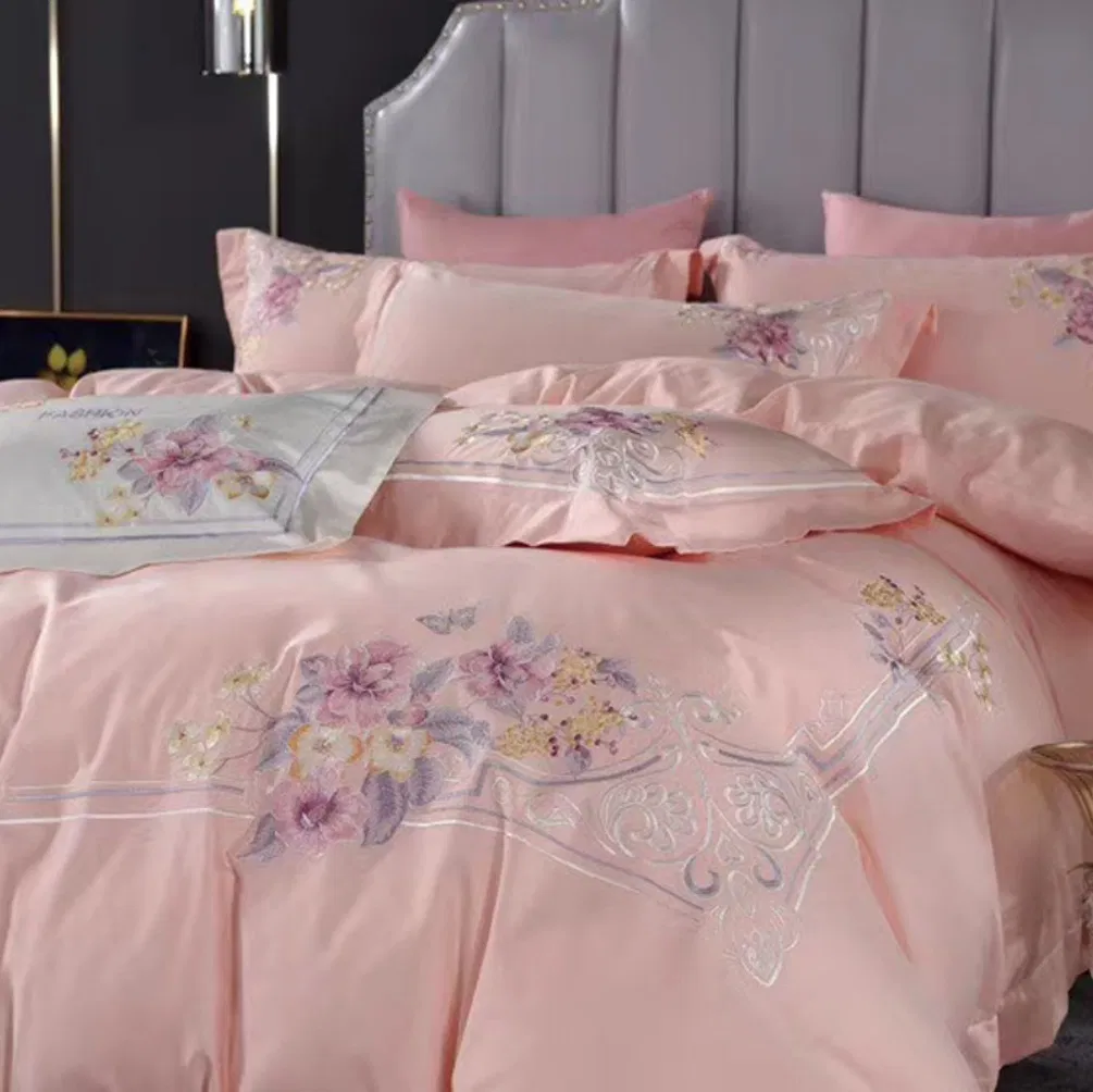 Comforter Display 13