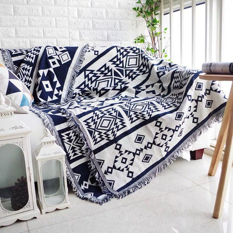 Custom Colourful Black and White Throws Wholesale 100 Substainable Cotton Brand Blanket for Sofa Bed Throws and Blankets
