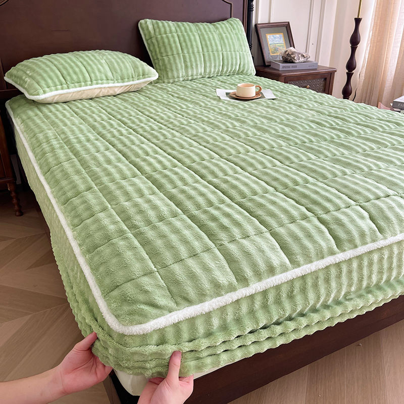 Winter Soft Warm Milk Velvet Fitted Sheet King Queen Size Soft Mattress Protector Bed Cushion Fitted Sheet