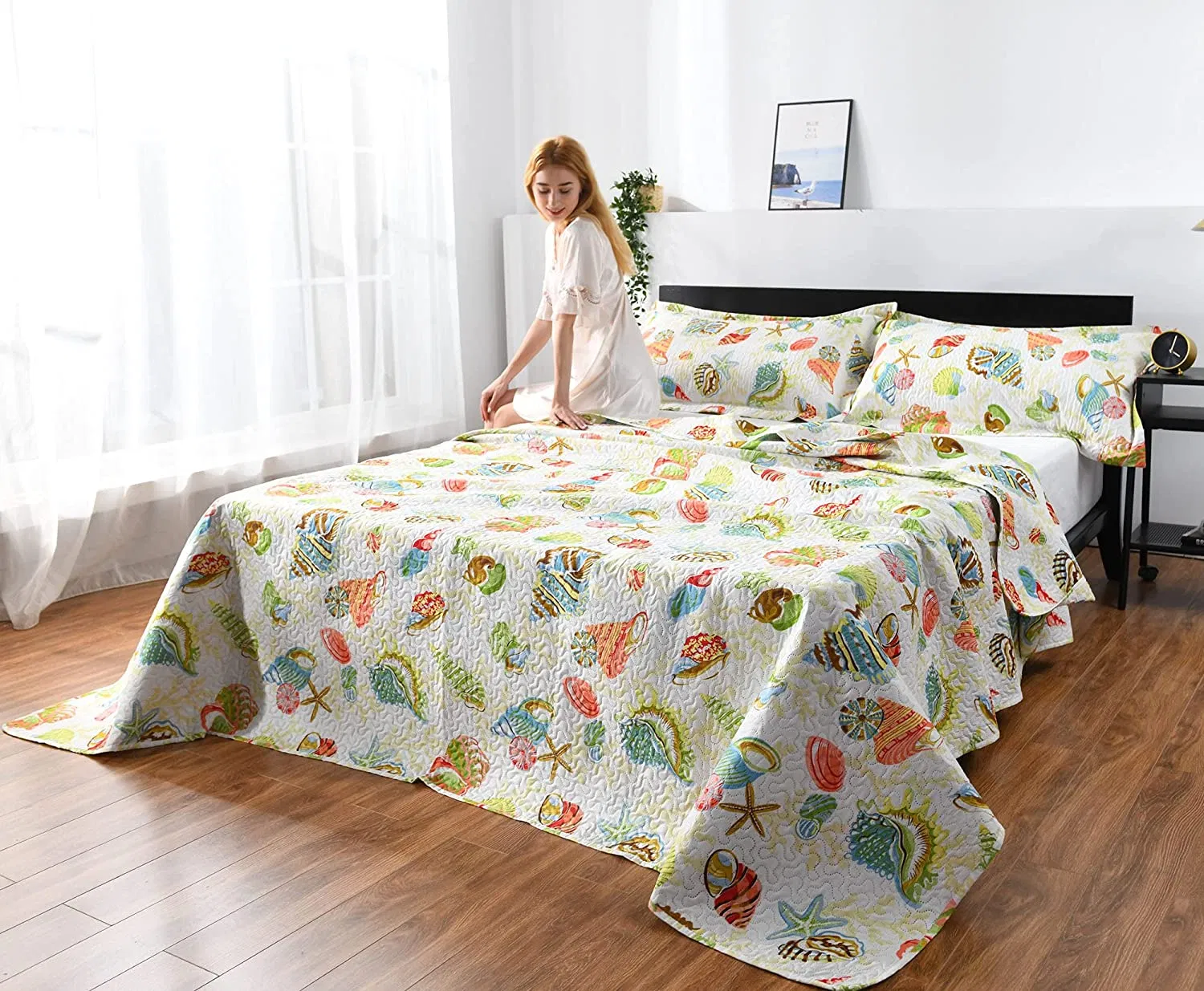3-Piece Colorful Seashell Lightweight Bedding Set