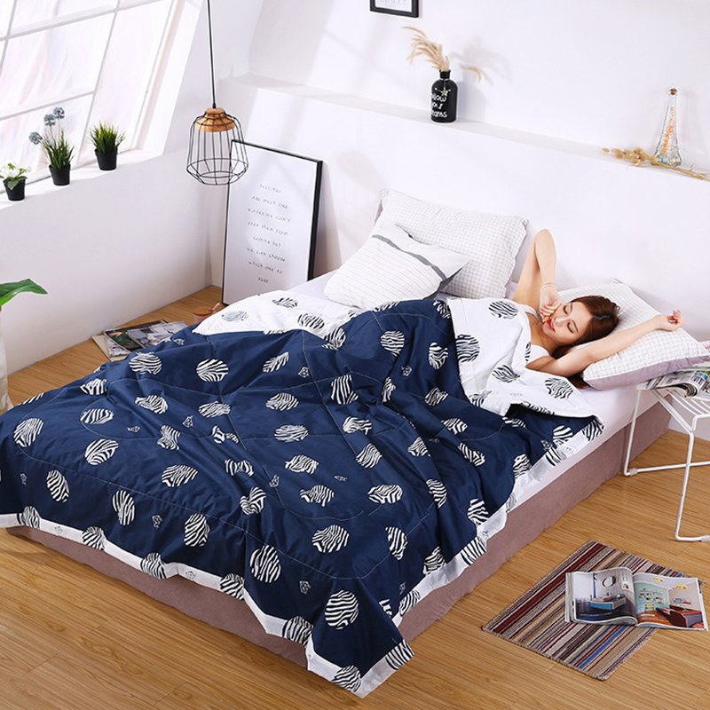 100% Cotton Washable Soft Thin Fashion Bed Summer Quilt